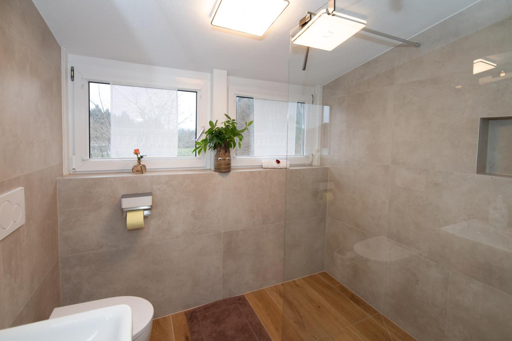 Ferienwohnung Waldblick, Faaker See Oberaichwald  Bagian luar foto