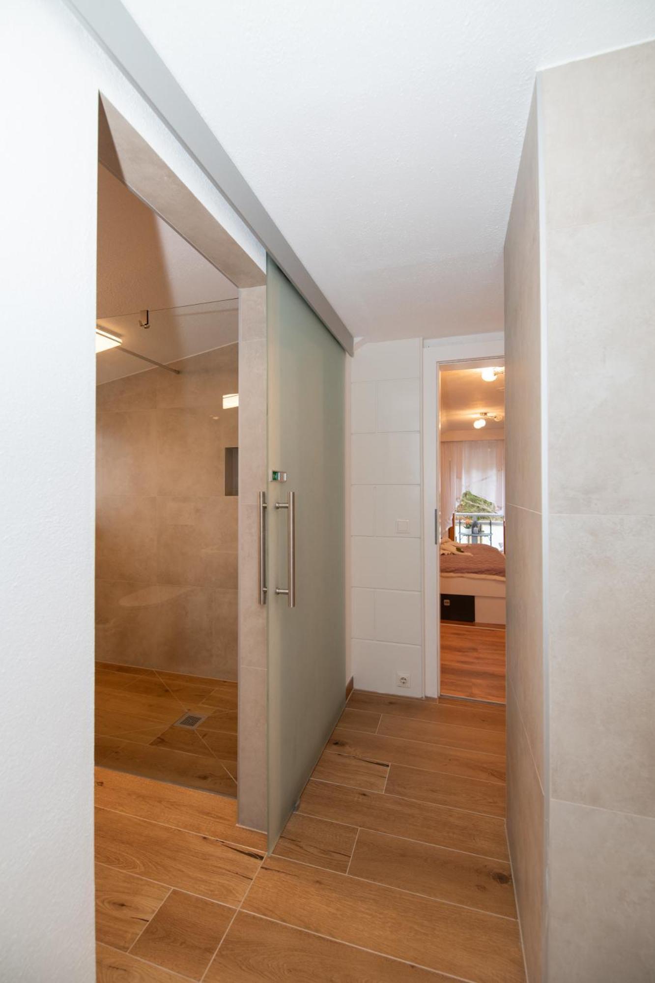 Ferienwohnung Waldblick, Faaker See Oberaichwald  Bagian luar foto